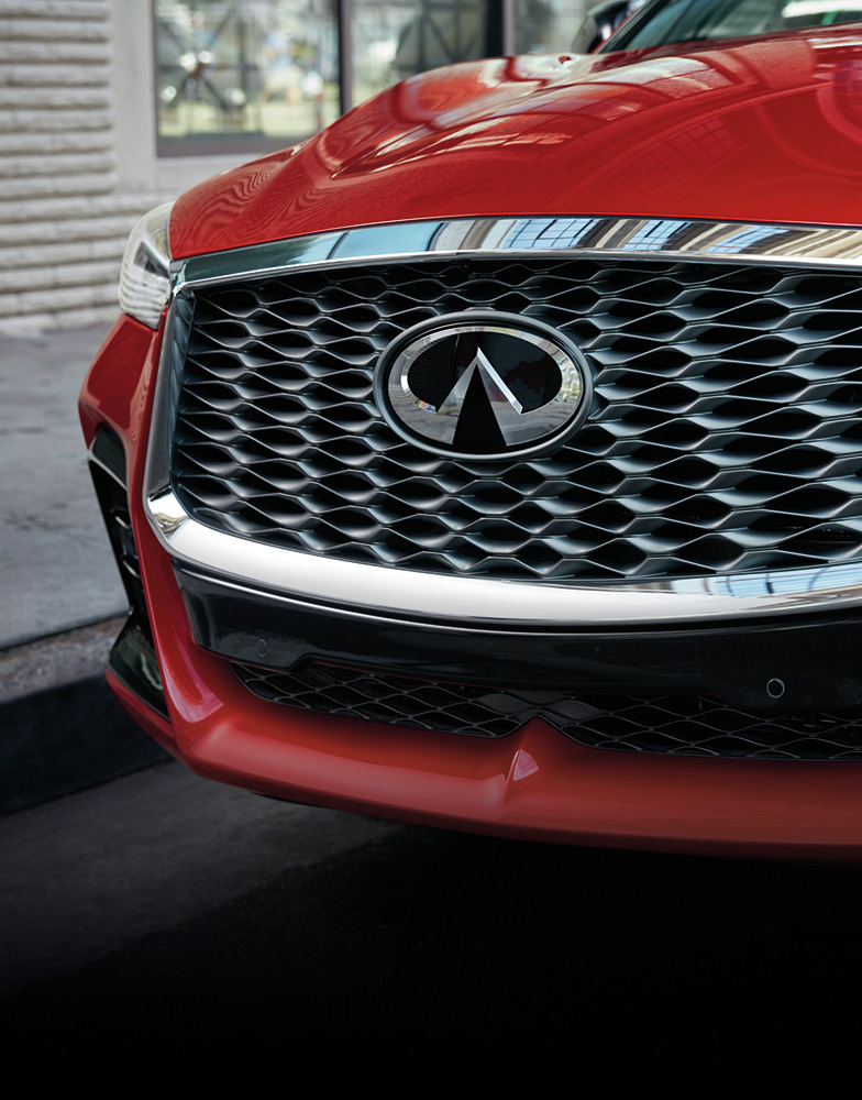 2022 INFINITI QX55 crossover coupe front grille.